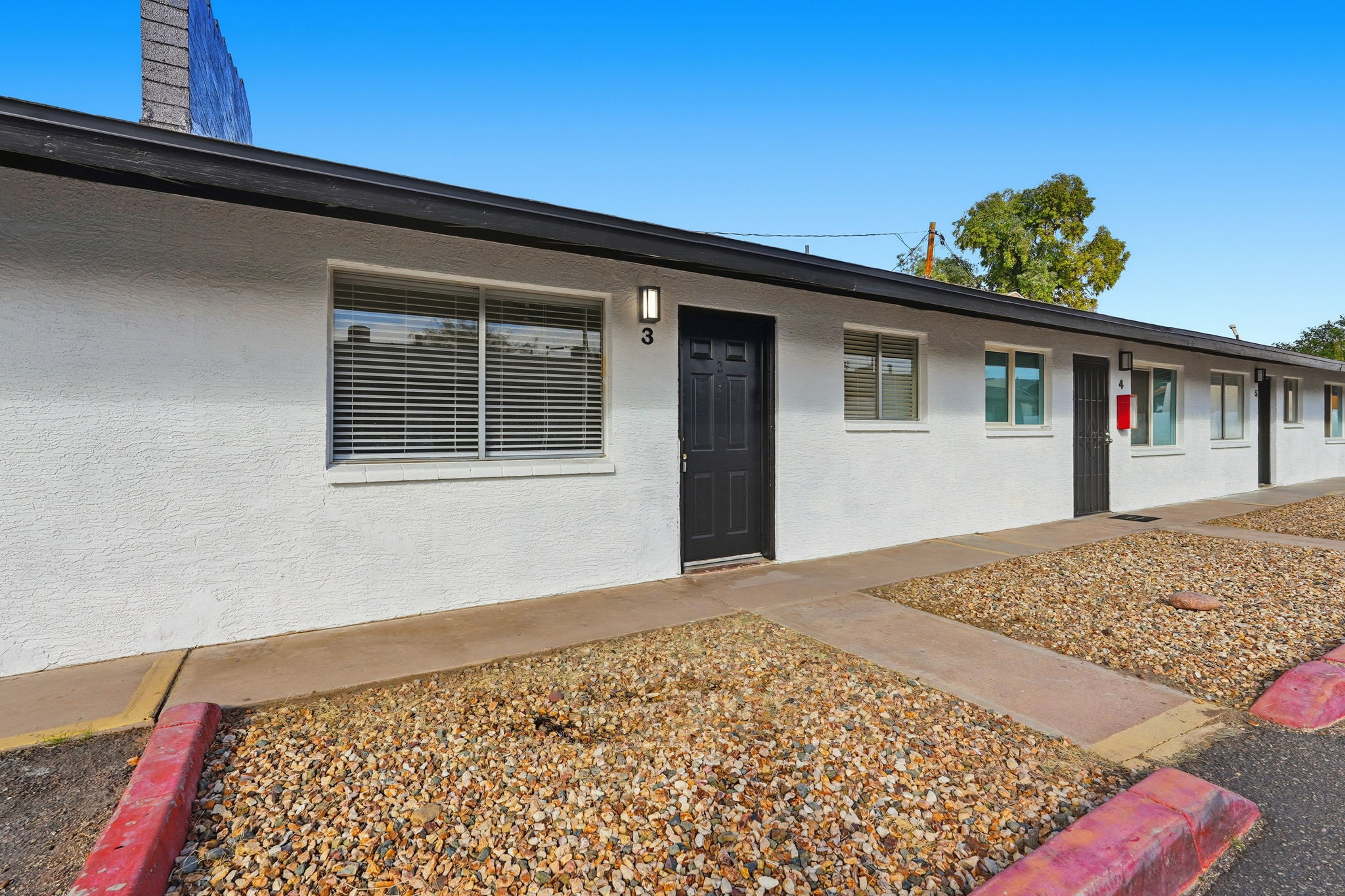 4329 North Longview Avenue - 2