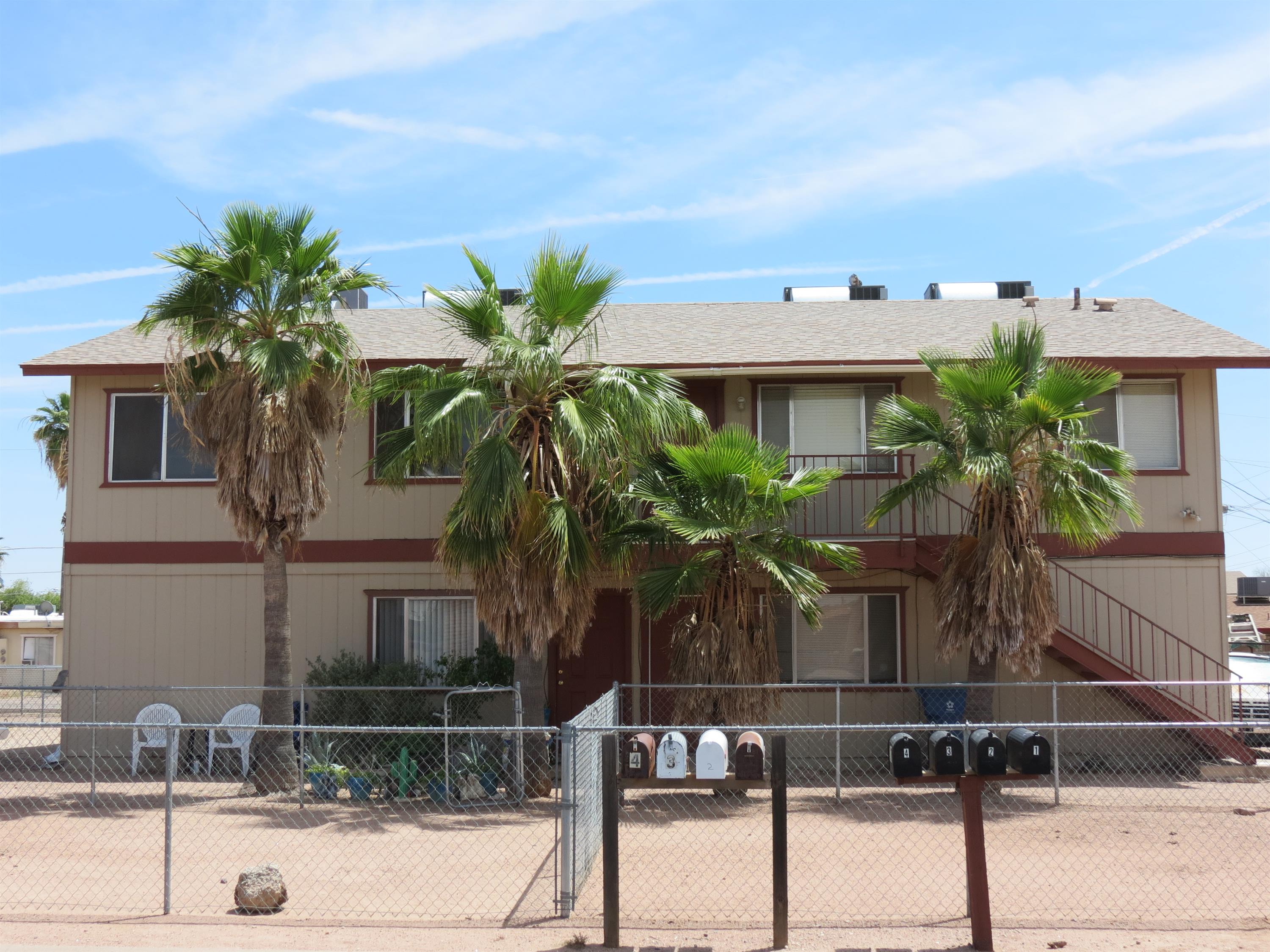 427 E. Mesquite Ave. - 2