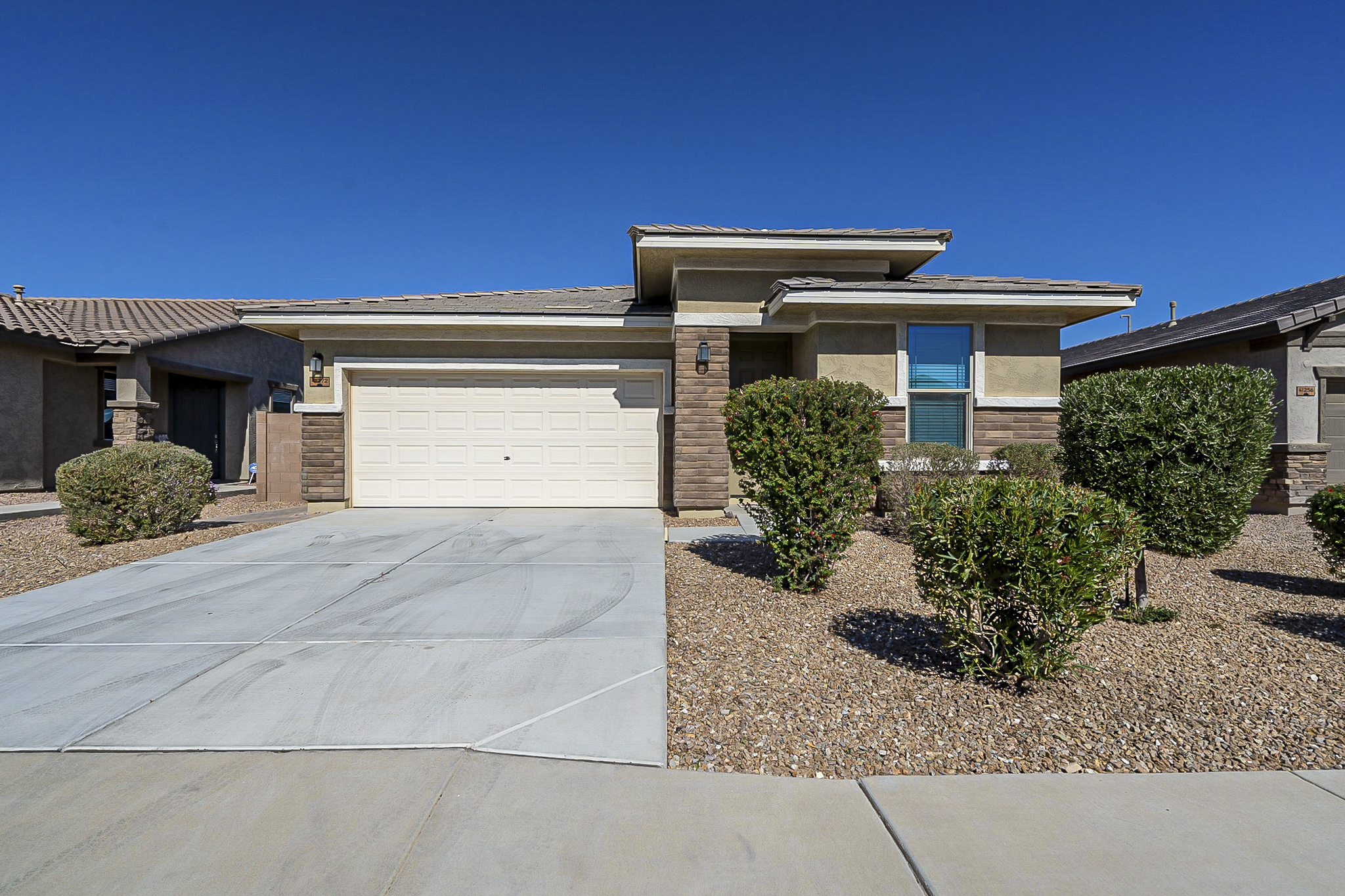 41272 West Rio Bravo Drive